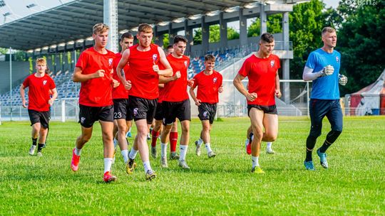 Broń po pierwszym treningu. Na zajęciach wielu nieobecnych