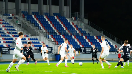 Broń podzieliła się punktami z Mławianką