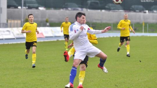 Broń ponownie zagra u siebie. Tym razem z Omegą