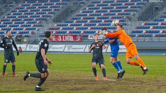 Broń Radom na mecz z liderem Legionovią Legionowo bez najlepszego strzelca
