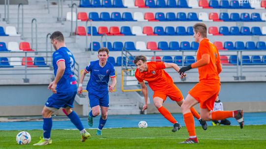 Broń Radom odrobi zaległości. Powtórka 
z Ursusem Warszawa mile widziana