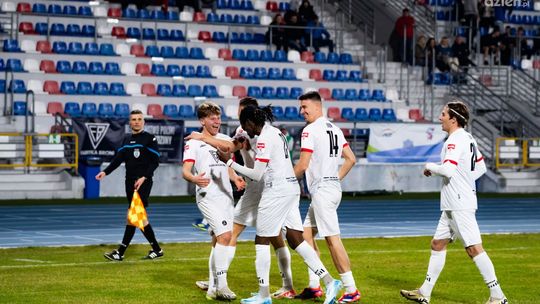 Broń Radom podejmie lidera ze Skierniewic