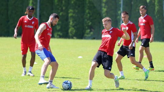 Broń Radom rozpoczęła przygotowania do nowego sezonu w Betclic 3. Lidze