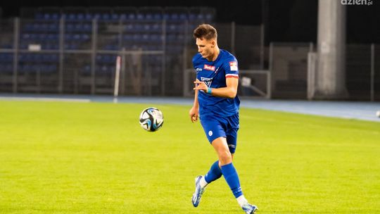 Broń Radom wygrała na wyjeździe z Wartą Sieradz