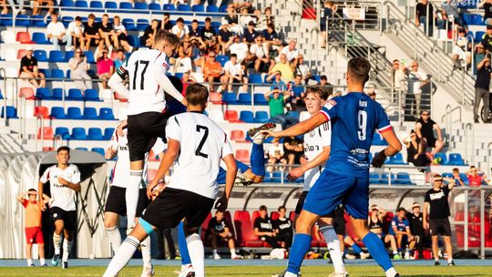 Broń Radom wyjeżdża na Warmię. Mecz z Polonią Lidzbark Warmiński