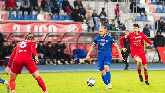 Broń Radom zmierzy się na wyjeździe z Wartą Sieradz