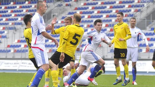 Broń uratowała remis w starciu z Widzewem II