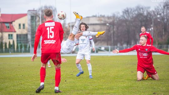 Broń wygrała z GKS-em Wikielec