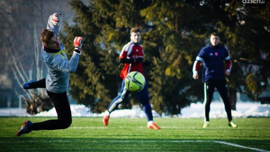 Broń wysoko ograła Wierną Małogoszcz (VIDEO)