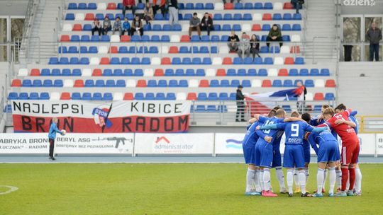 Broń zaczyna walkę o wojewódzki puchar