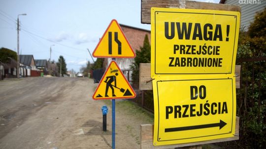 Budowa kładek. Prace postępują