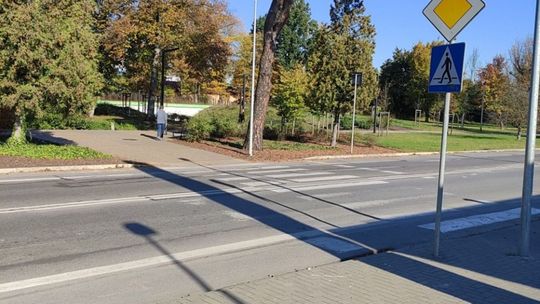 Budują nowe przejście dla pieszych. Obowiązuje ruch wahadłowy 