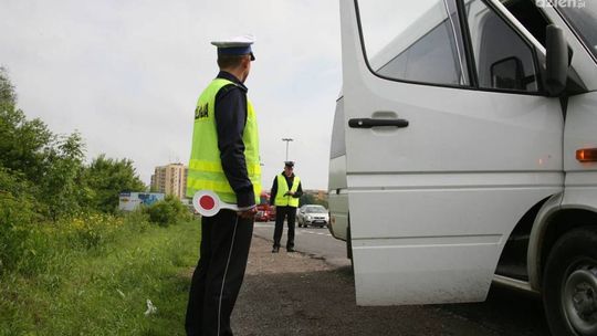 Busy i ciężarówki: ponad 700 mandatów!