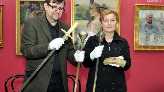 Buzdygany i buława w muzeum