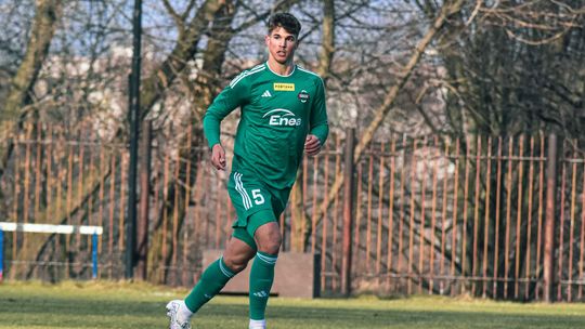 Były piłkarz Radomiaka podbija Bundesligę. 18-latek lepszy od Harry'ego Kane'a