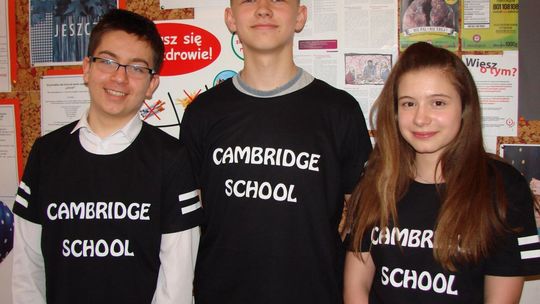 Cambridge Day w Language College