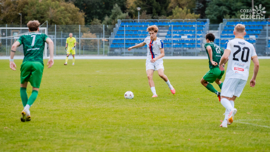 Cenny gol Dąbrowskiego! Broń wygrała z Błonianką 1:0