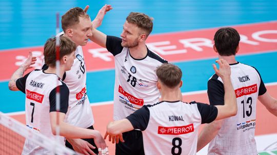 Cenny triumf i trzy punkty Pierrota Czarnych Radom w Nowej Soli Cenny triumf i trzy punkty Pierrota Czarnych Radom w Nowej Soli