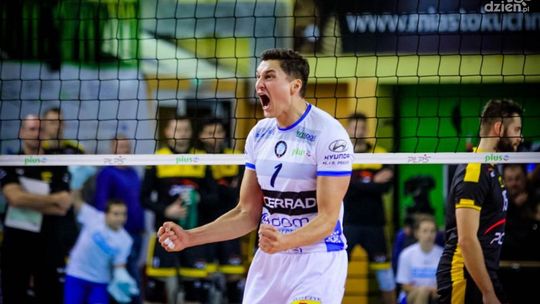 Cerrad Czarni gromią rywali!