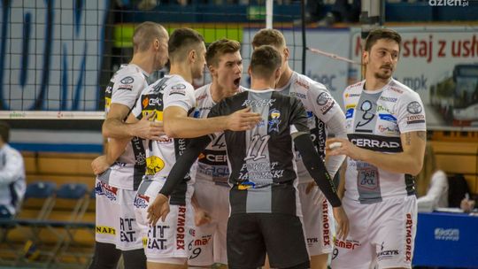 Cerrad Czarni o krok od „szóstki”