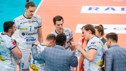 Cerrad Enea Czarni odrobią zaległości w Kędzierzynie-Koźlu