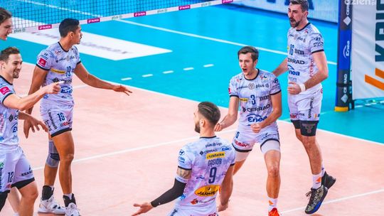 Cerrad Enea Czarni wymęczyli awans do kolejnej rundy Tauron Pucharu Polski