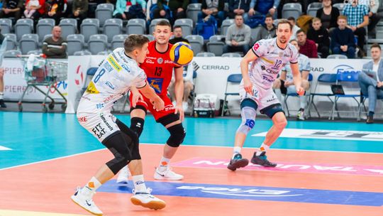 Cerrad Enea Czarni zaczynają mini maraton w Radomskim Centrum Sportu