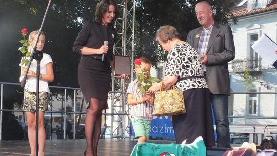 Charytatywne granie na rynku