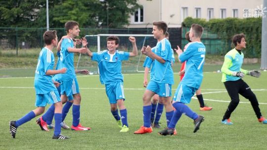 Chcesz być piłkarzem? Zostań Broniarzem!