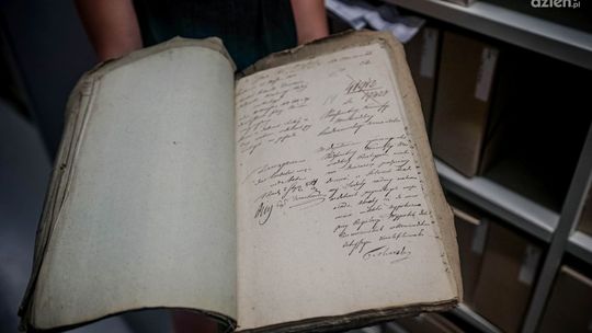 Chętniej dzielimy się pamiątkami z Archiwum Państwowym