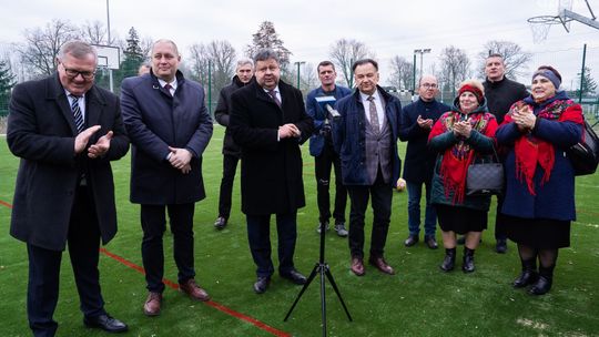 Chomentów-Puszcz ma nowe boisko