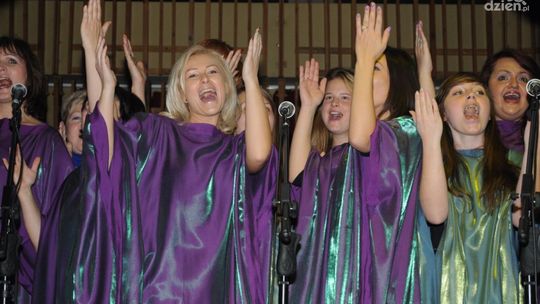 Chóry na początek Muzycznych fontann!