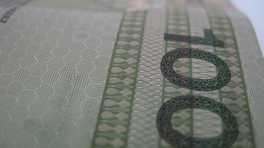 Chwilówka przez internet — kto może się o nią ubiegać?