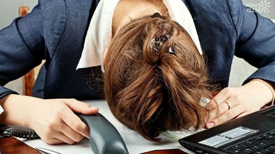 Ciągłe zmęczenie i senność brak energii do pracy i do treningów