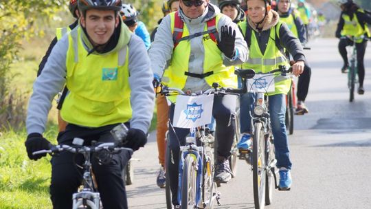 CIEPIELÓW. Akcja "Zabłyśnij na drodze"
