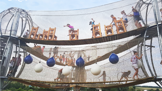 Ciesz się chwilą w Magicznych Ogrodach!