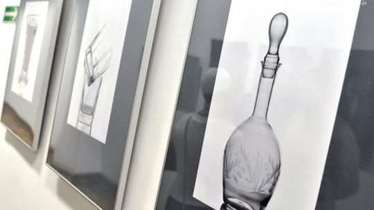 Co łączy ludzi i szkło? Przekonaj się na wystawie