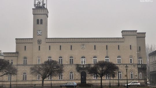 Co miasto zrobi z ratuszem?