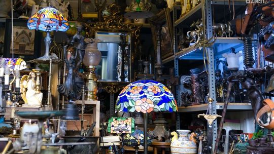 Co można sprzedać w antykwariacie?