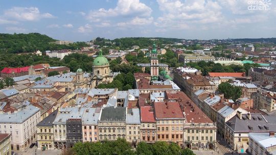 Co radomianie sądzą o lotach do Lwowa