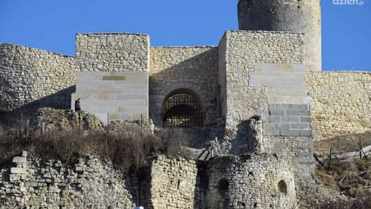 Co się dzieje na zamku w Iłży?