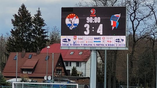 Co za inauguracja rundy wiosennej w Ostródzie! Siedem goli i triumf Broni Radom