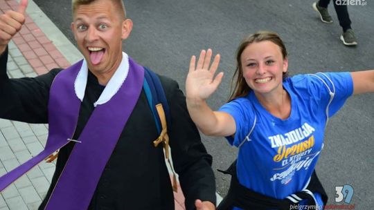 Co Za Ksiądz! Rozmowa z ks. Grzegorzem Opielą