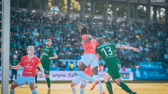 Co za powrót Radomiaka - z 0:2 do 4:2! Wisła Kraków spadła z PKO Ekstraklasy!