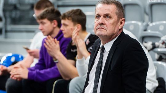 - Coś się wypaliło, potrzeba impulsu - prezes Dariusz Fryszkowski o zmianie trenera w Czarnych
