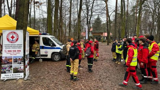 Ćwiczenia poszukiwawcze w Lesie Kapturskim