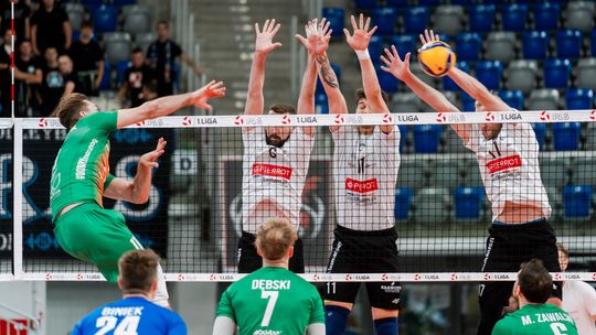 Stracona szansa w Będzinie. Pierrot Czarni Radom przegrali z Nowak-Mosty MKS-em