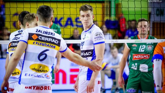 Czarni jadą po punkty na Warmię