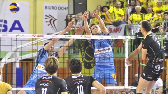 Czarni powtórzą sukces sprzed roku? Zagrają ze Skrą