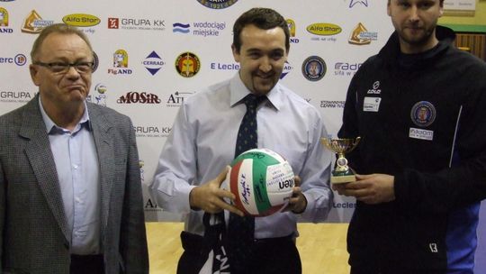 Czarni szukają sponsorów